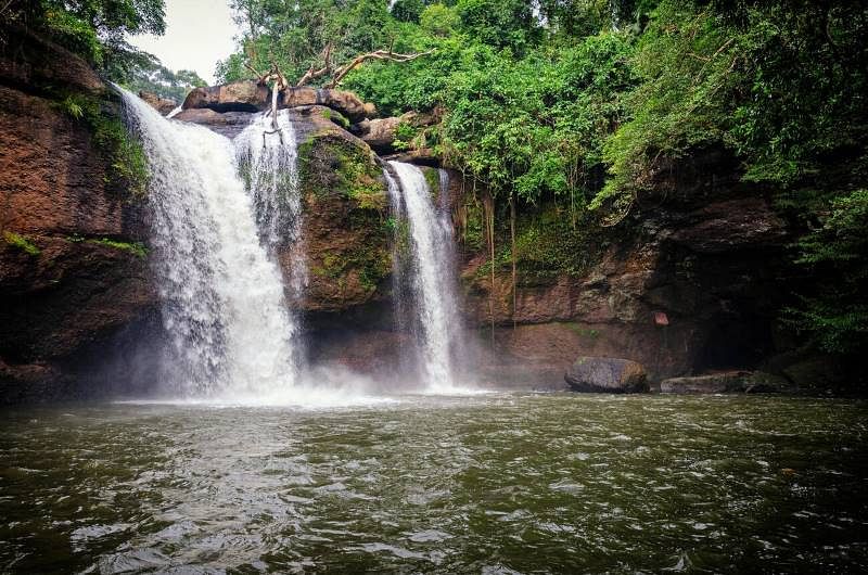 suwat-waterfall