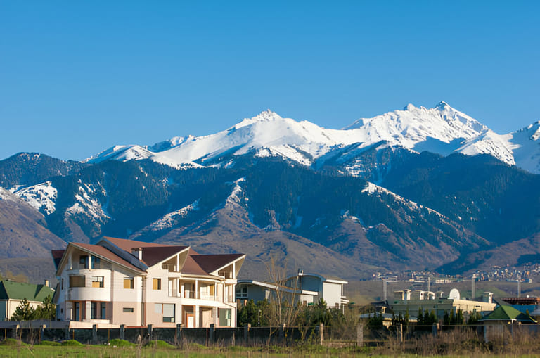 top-10-homestays-in-almaty-authentic-local-experience-comfort