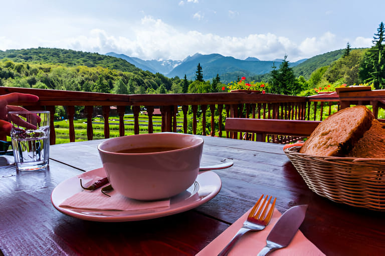 top-best-cafes-in-nainital