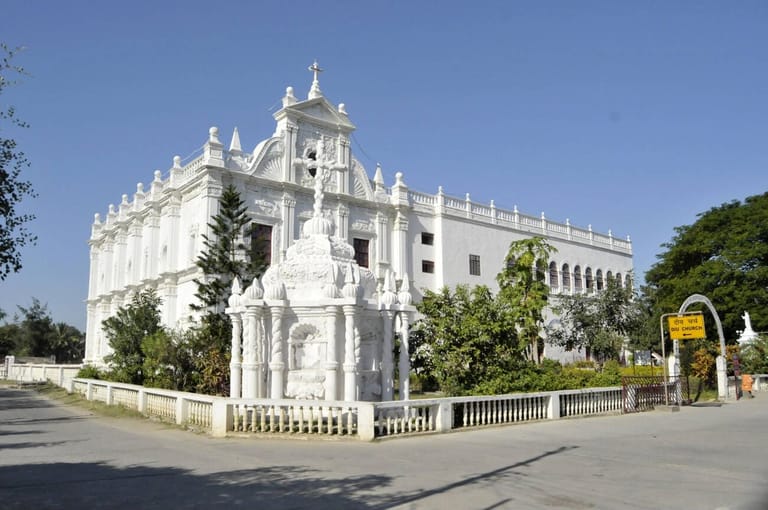 churches-in-daman-and-diu
