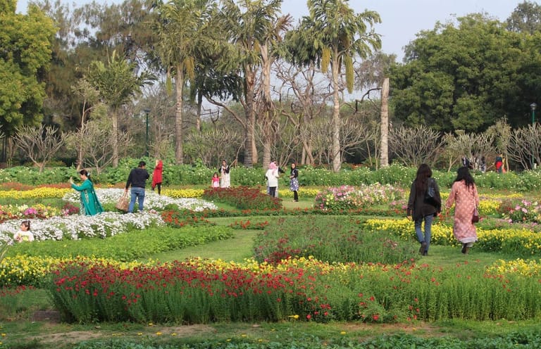 nehru-park-in-delhi