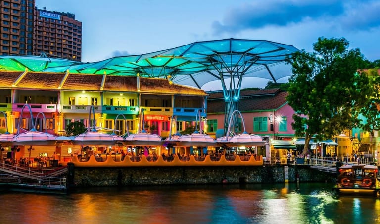 nightlife-in-singapore-best-clubs-bars-and-entertainment-spots