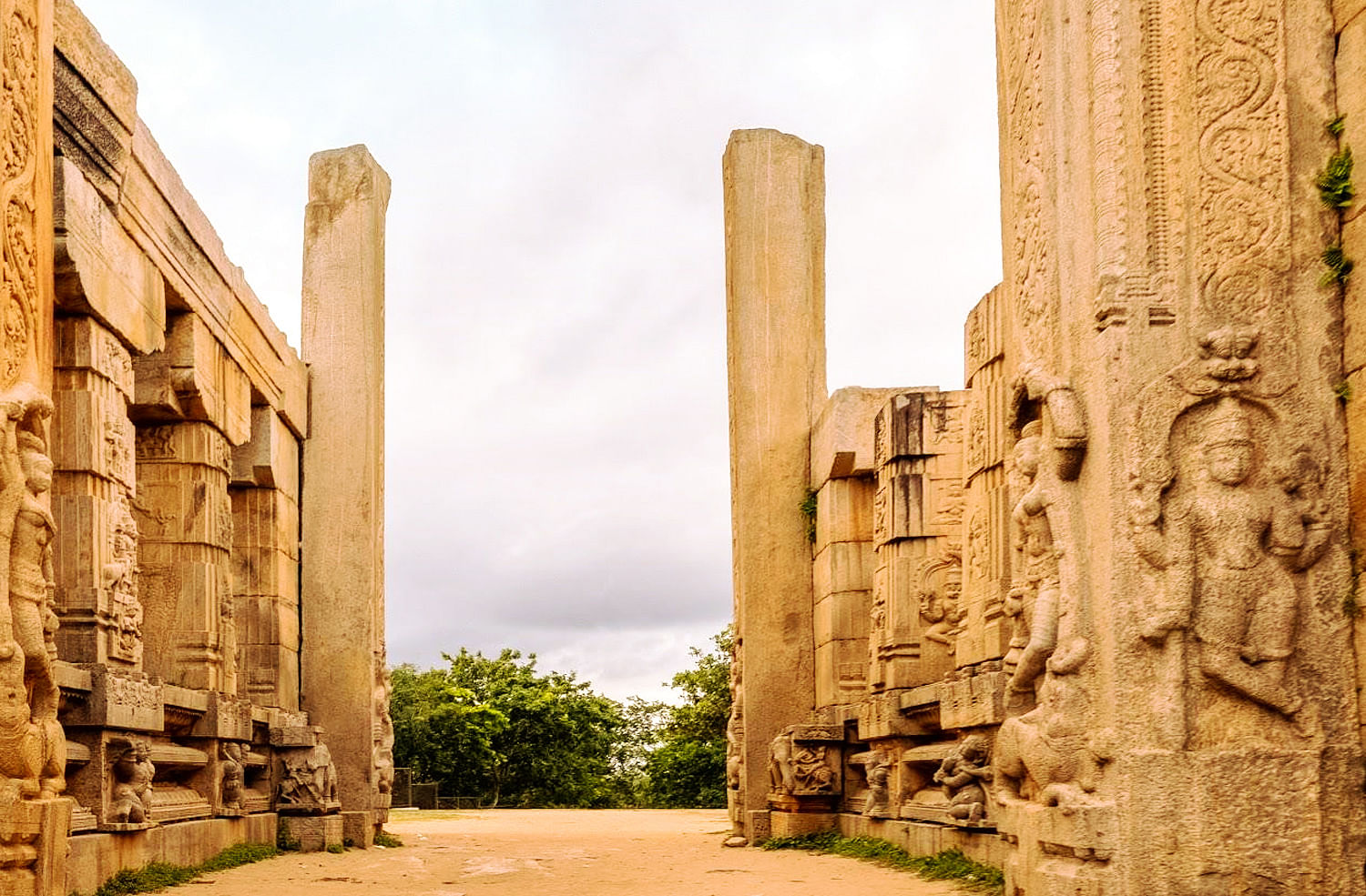 places-to-visit-in-madya