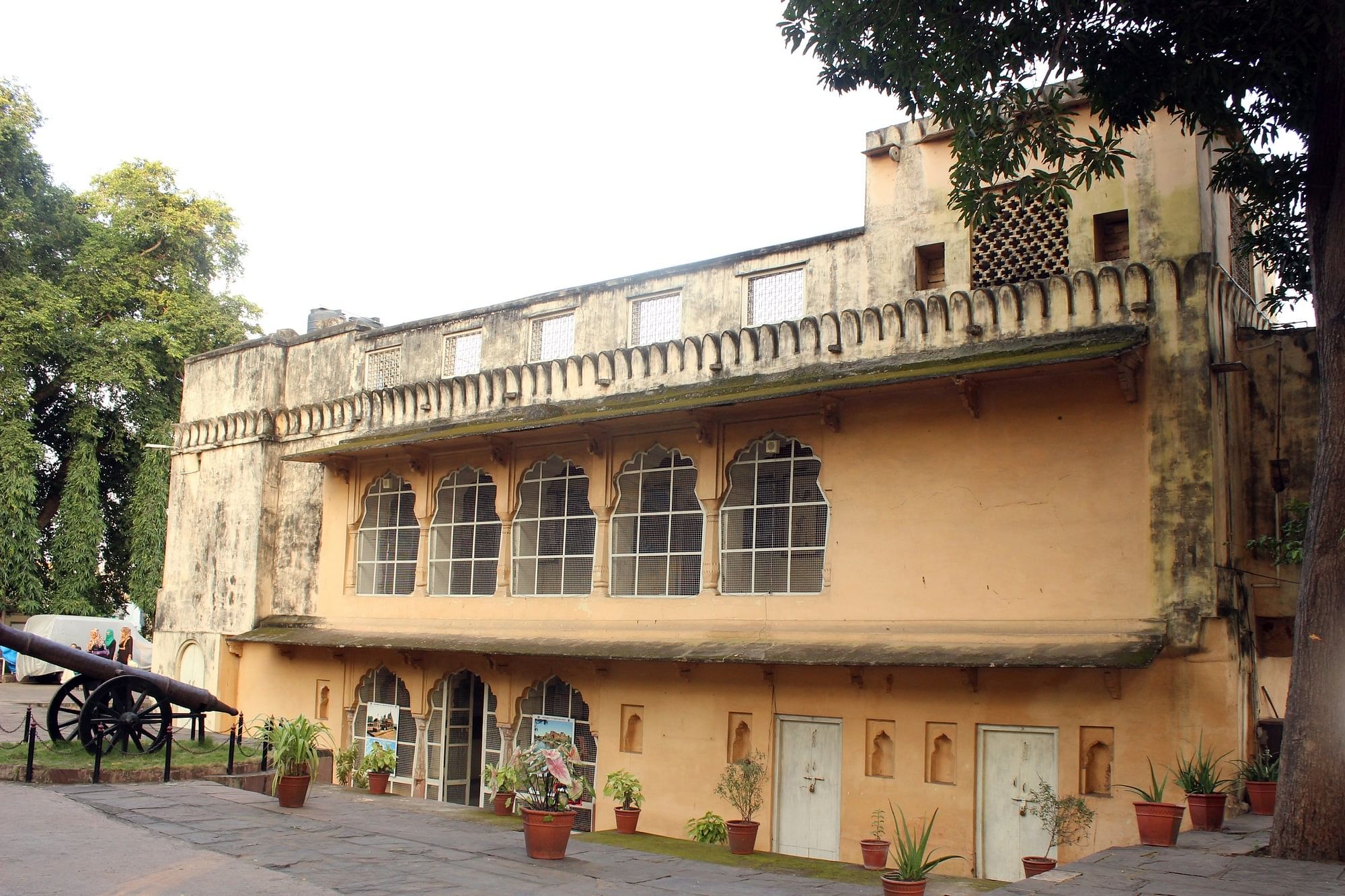 rani-kamlapati-palace
