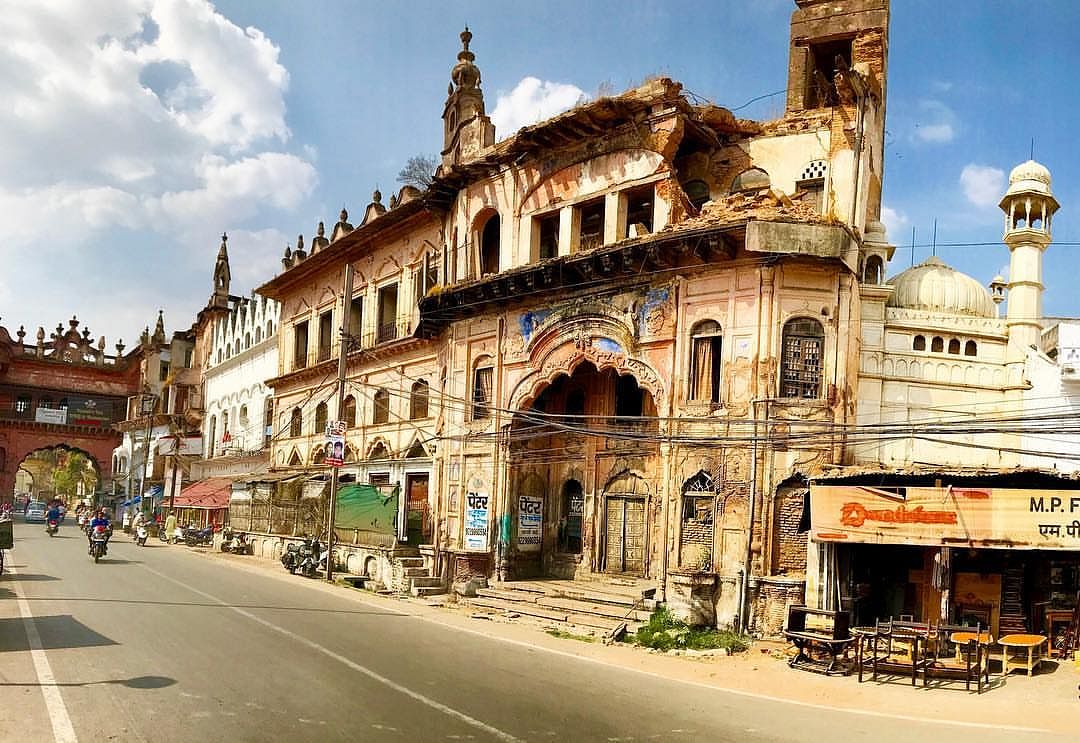 shaukat-mahal