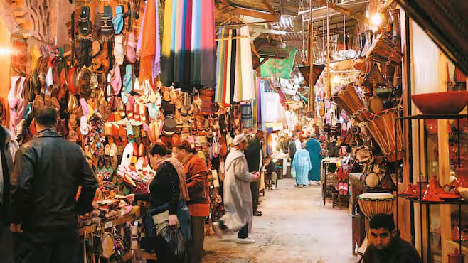 shopping-in-kadmat-island