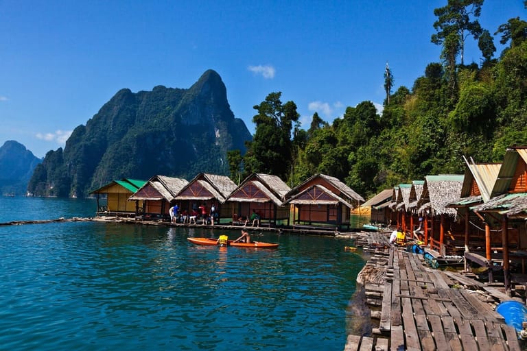 top-10-spots-for-kayaking-in-thailand