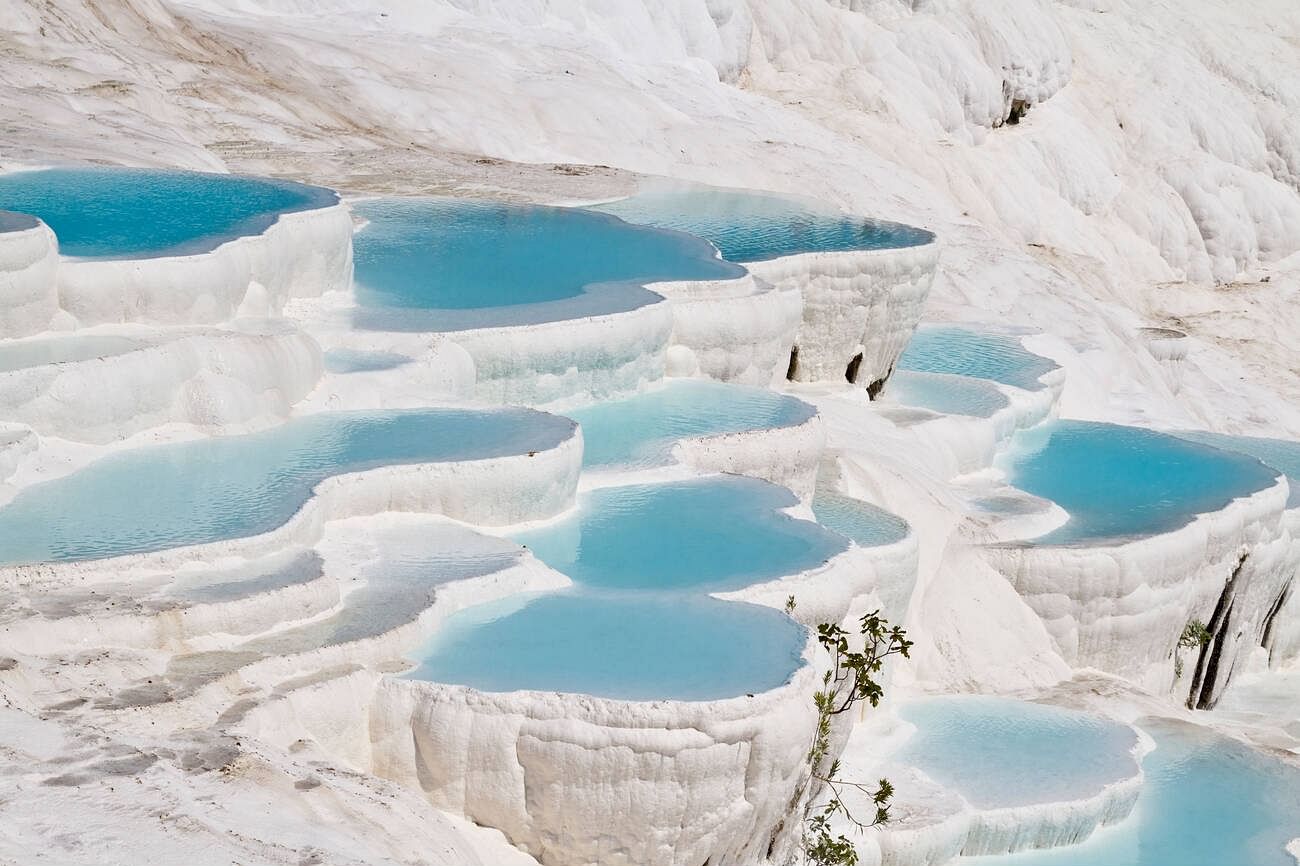 top-12-photography-spots-in-pamukkale-capture-the-magic-of-turkeys-cotton-castle