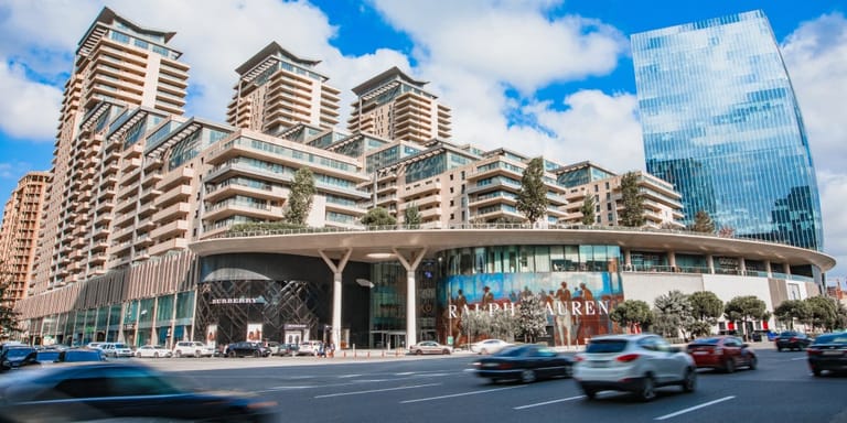 port-baku-mall-in-baku-azerbaijan-guide-for-best-shopping