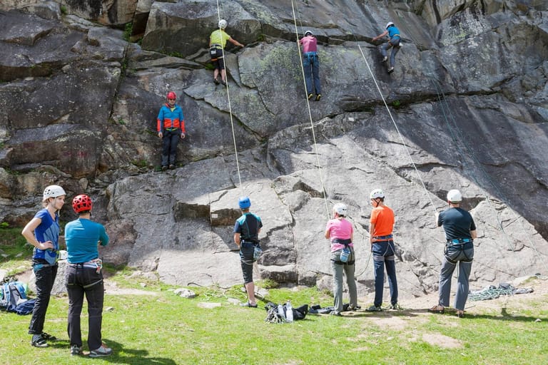 rock-climbing-in-ladakh