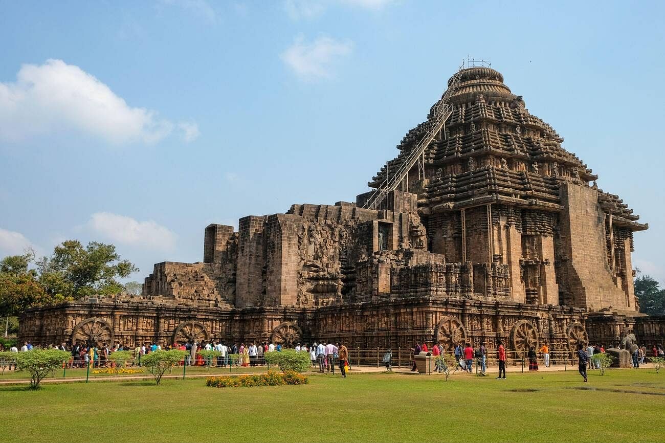 oldest-temples-in-india-konark-sun-temple-odisha