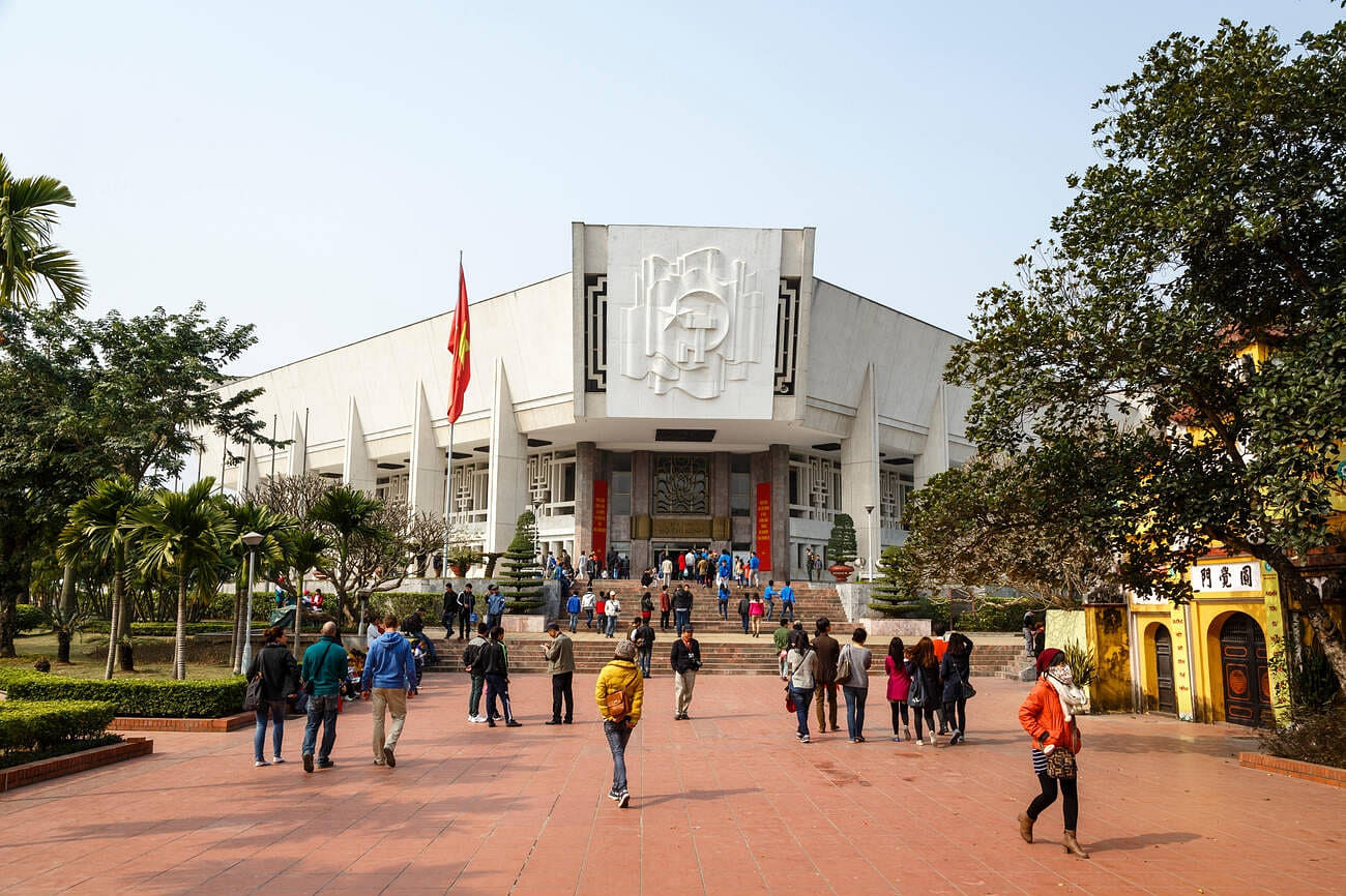 places-to-visit-in-hanoi