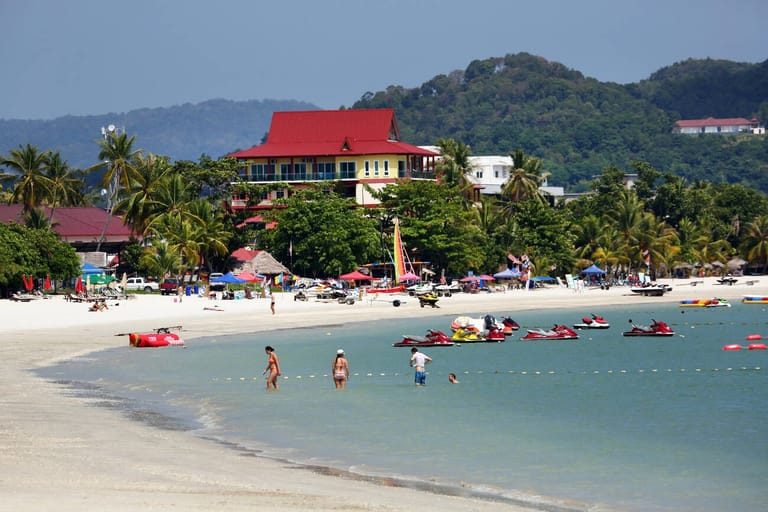 beach-in-malaysia