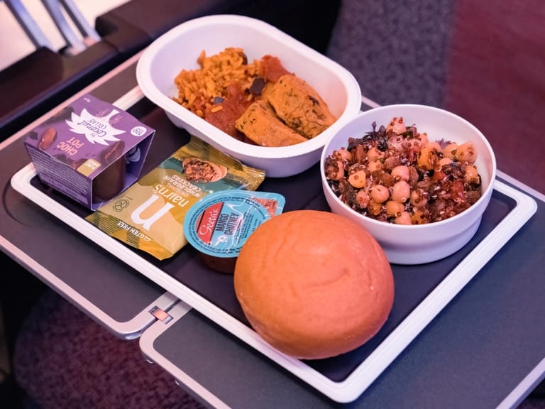 free-meals-for-flight-delay