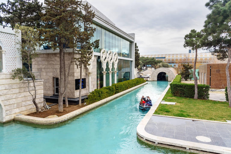 little-venice-in-baku