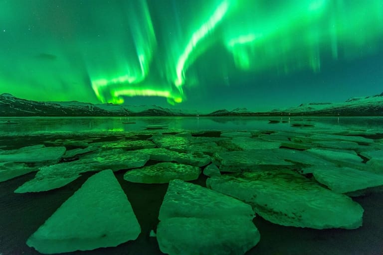 places-to-see-northern-lights