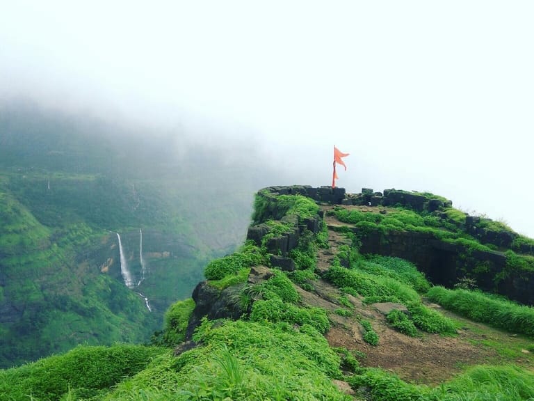 places-to-visit-in-lonavala