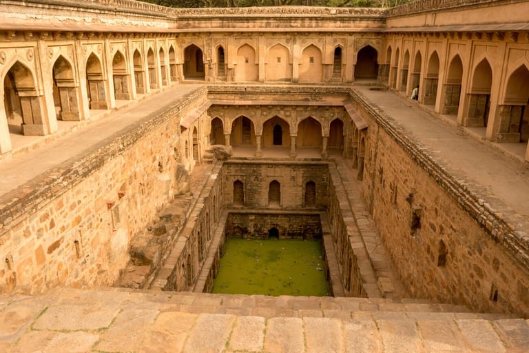 agrasen-ki-baoli
