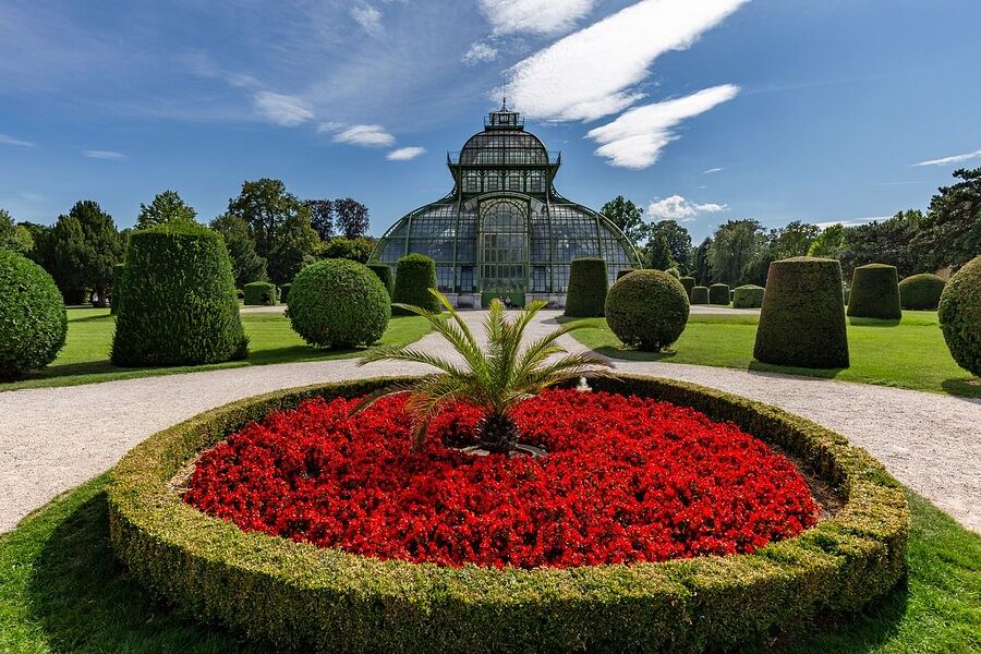 Mughal Garden Kashmir