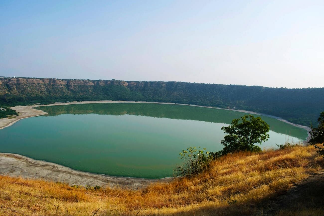 lonar-lake-lonar-buldhana