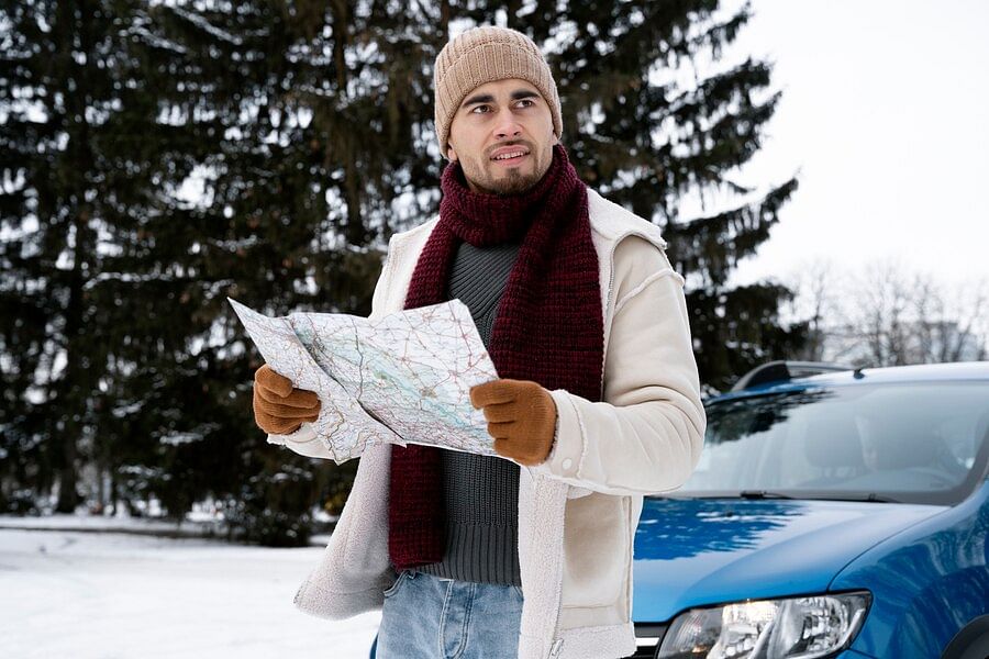 How to reach Gulmarg from Delhi