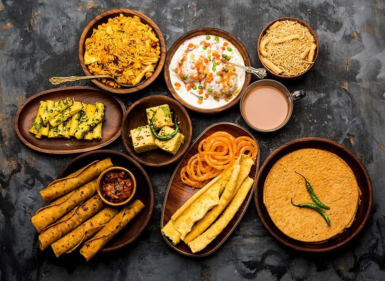 street-foods-in-ahmedabad