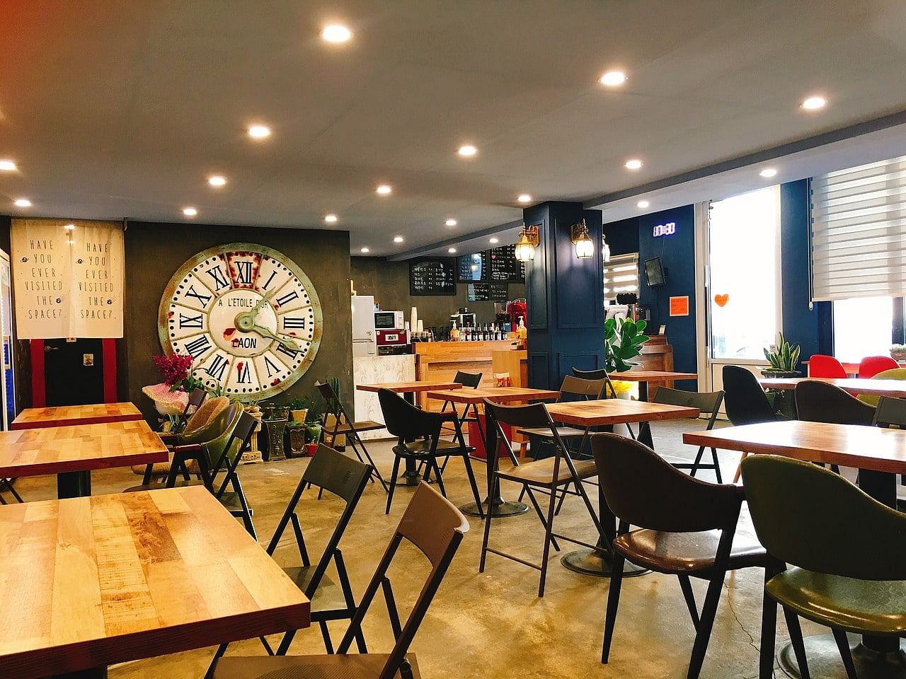 best-cafes-in-varanasi
