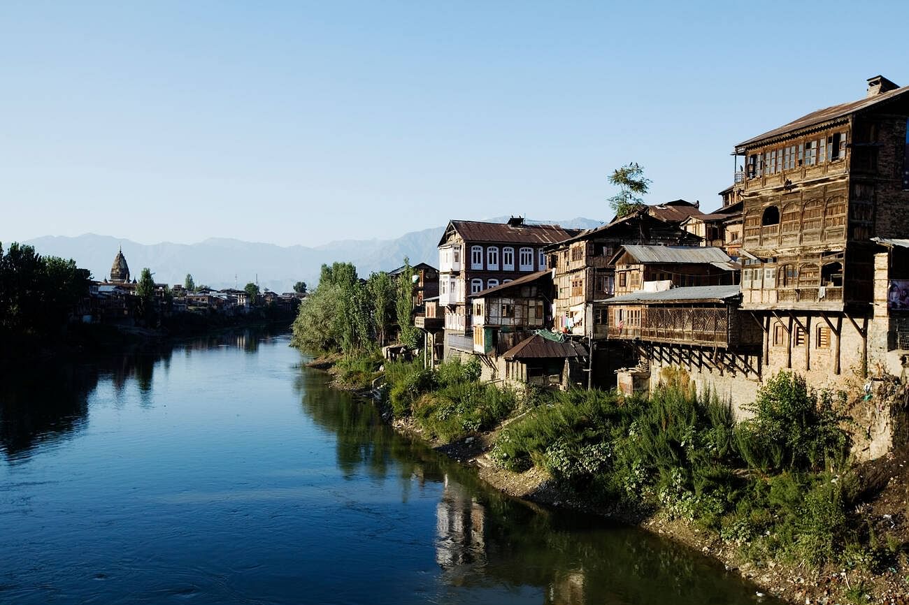 places-to-visit-in-srinagar