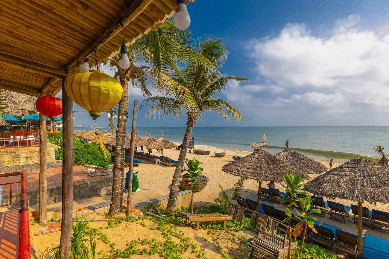 an-bang-beach-in-vietnam