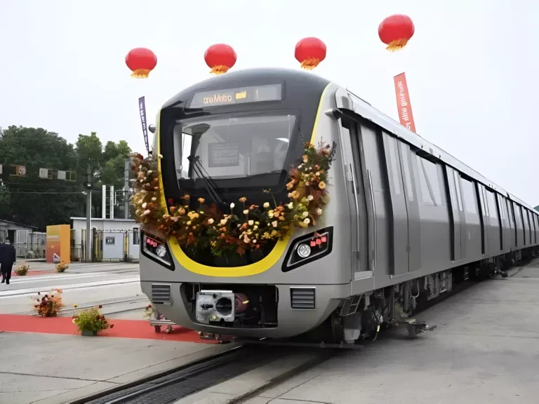 bengaluru-first-made-in-india-driverless-train