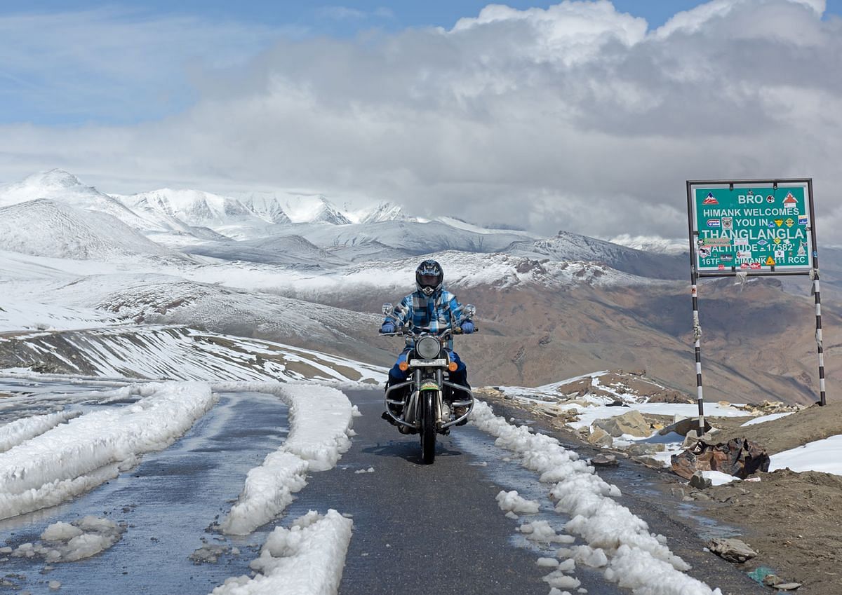 leh-ladakh-bike-trip-in-winter