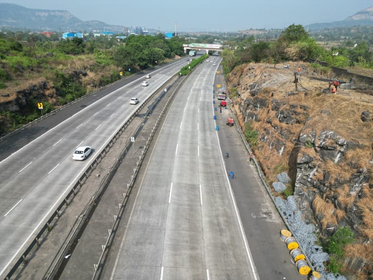 mumbai-pune-expressway-3-hour-traffic-block