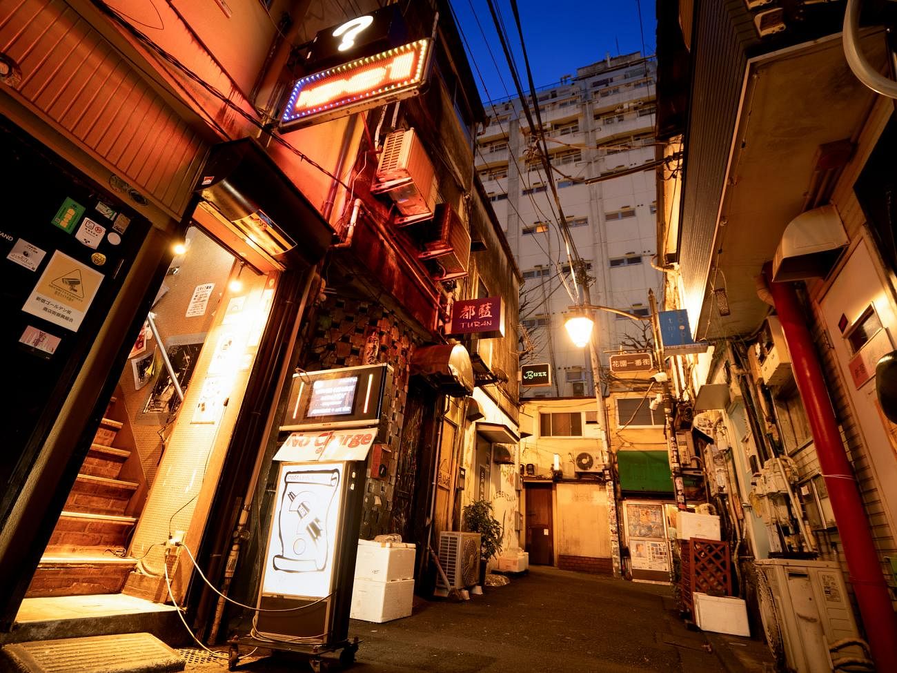 shinjuku-golden-gai