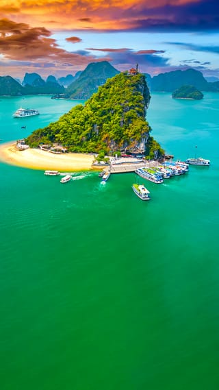 Exclusive Vietnam Tour: 5 Days in Hanoi, Ninh Binh & More