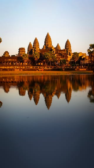 vietnam-and-cambodia-tour-package-8d-7n