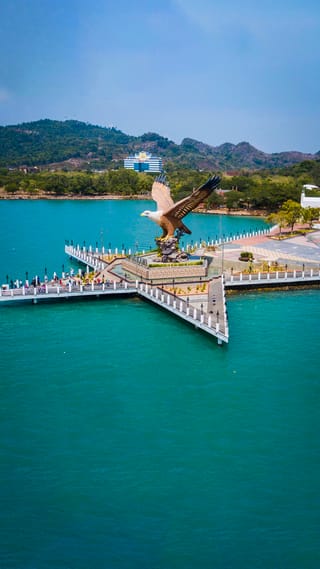 offbeat-malaysia-tour-package-5n-6d-1