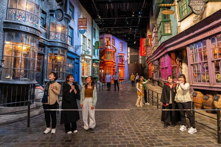 harry-potter-studio-tour-in-shanghai