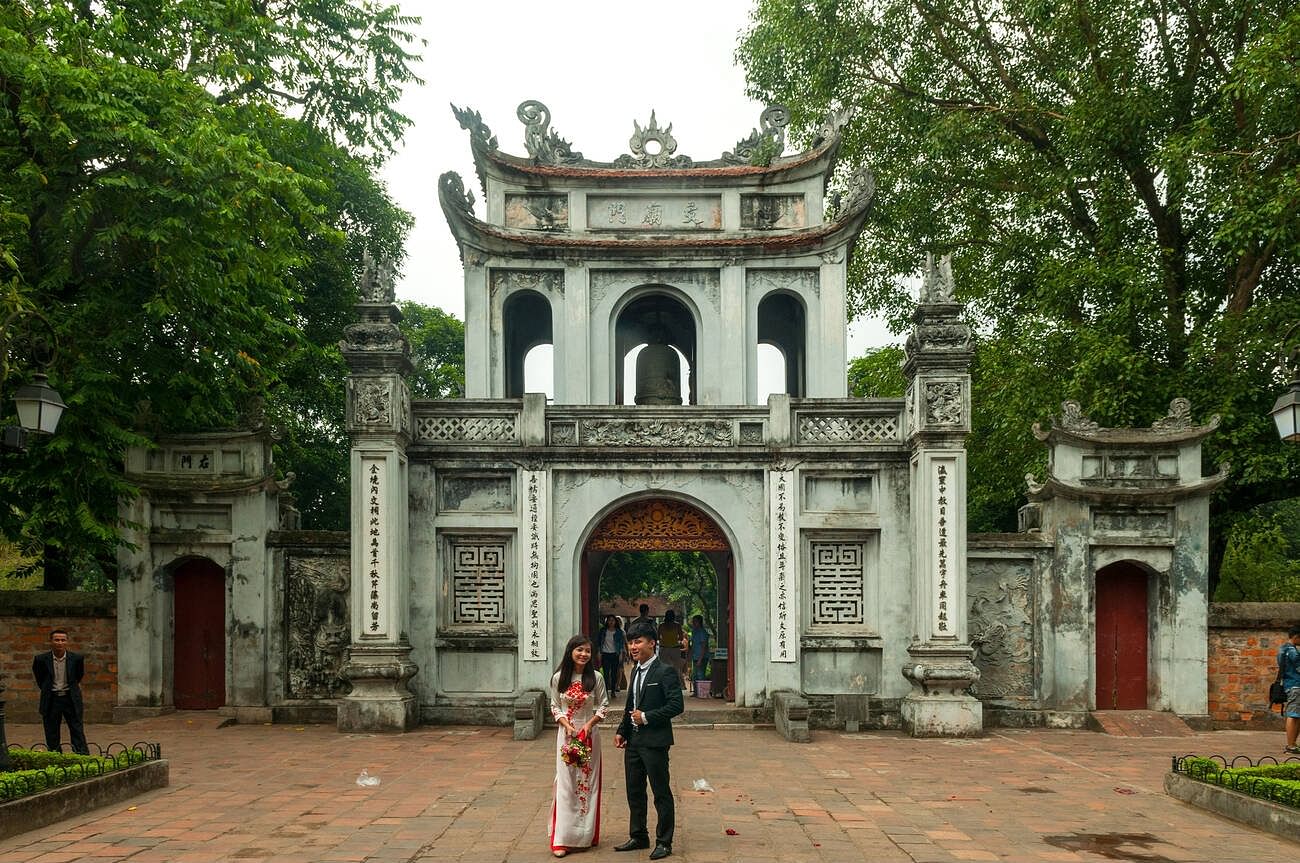 entrance-to-temple-of-literature-hanoi-vietnam