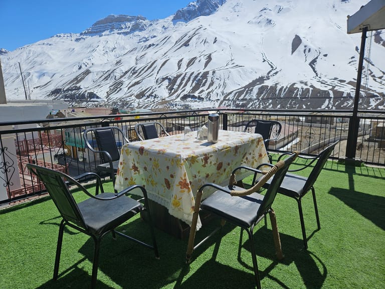 cafes-in-kaza