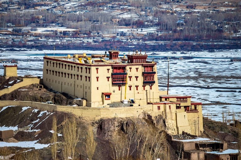 stok-palace-in-the-snow-mountains-of-ladakh