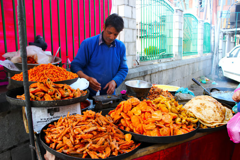kashmiri-street-food