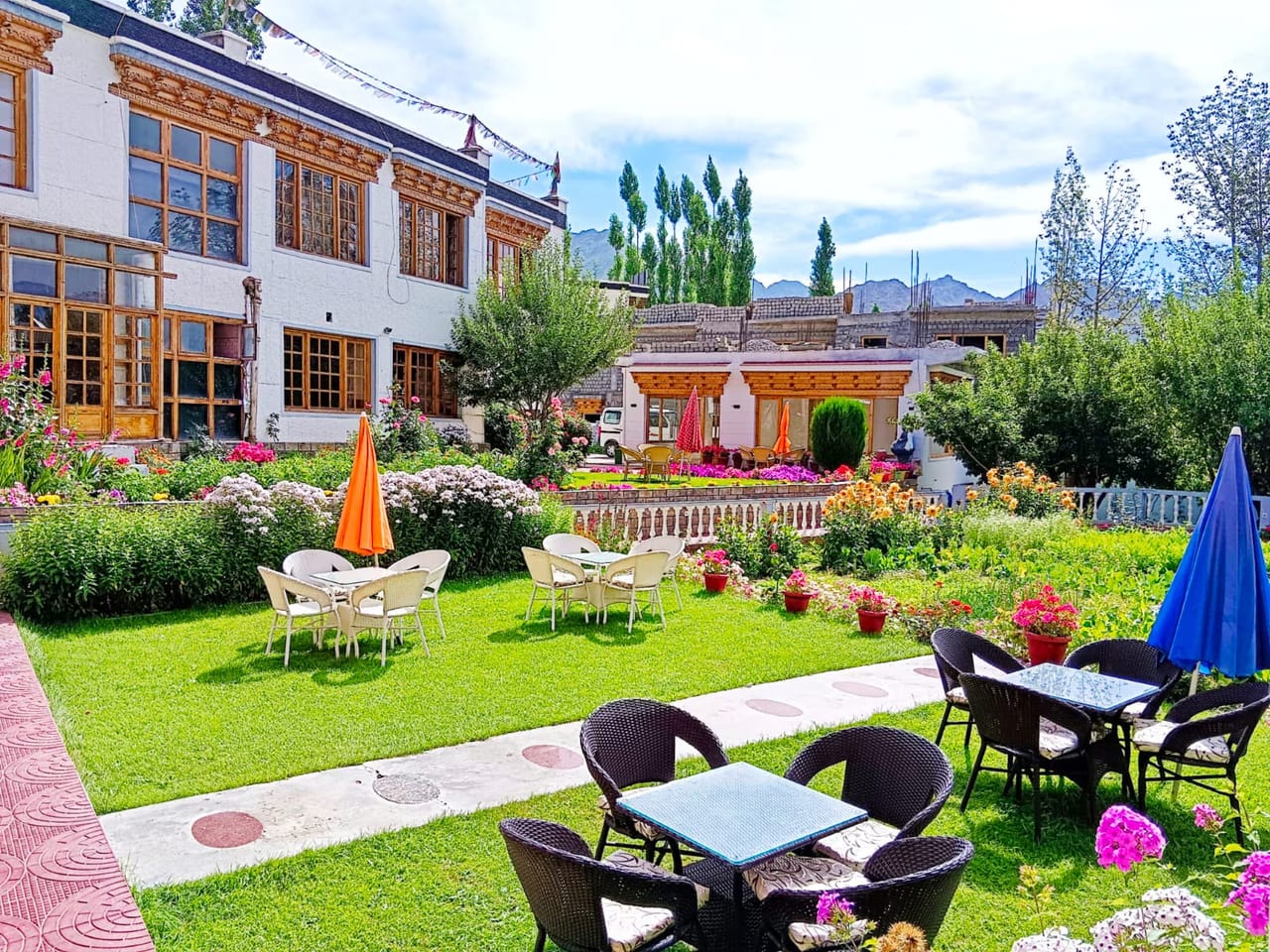 Leh Family Guest House