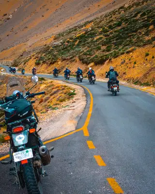 leh-ladakh-to-manali-road-trip-9n-10d