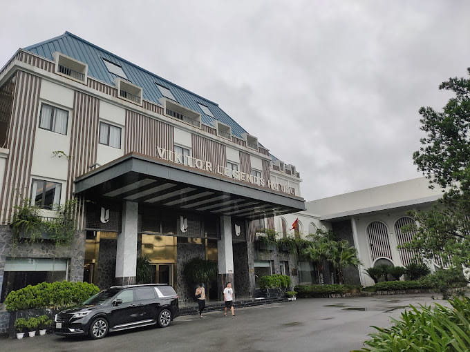 viktor-legends-hotel-vietnam
