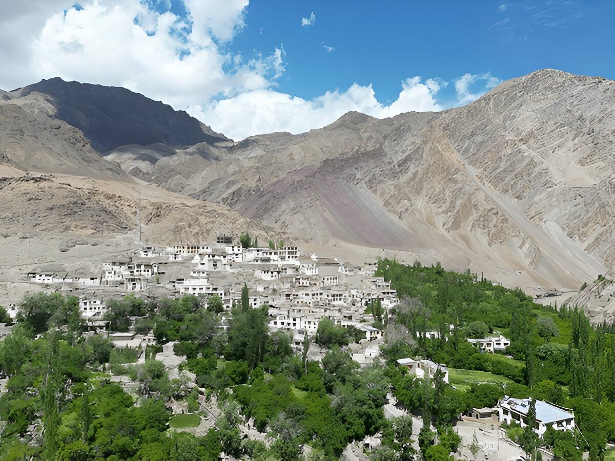 scenic-beauty-aryan-valley-leh-ladakh