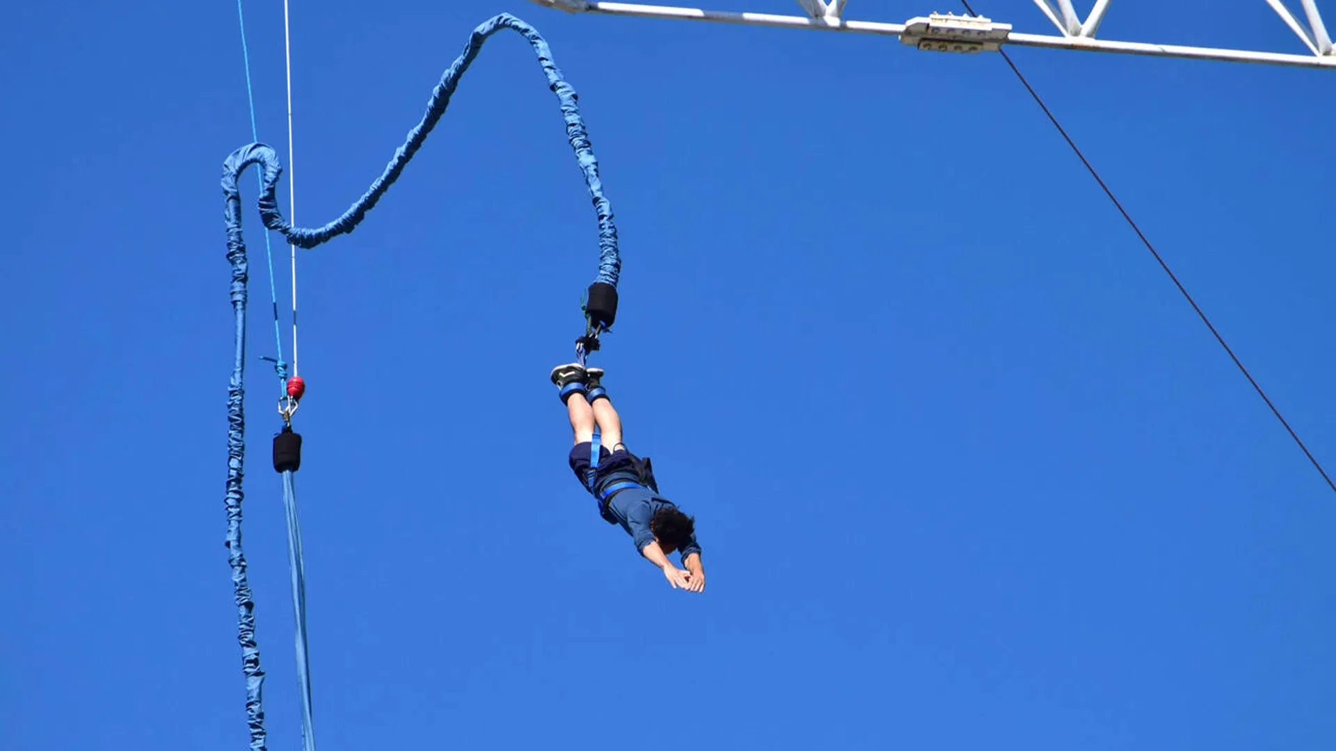 Bungee Jumping
