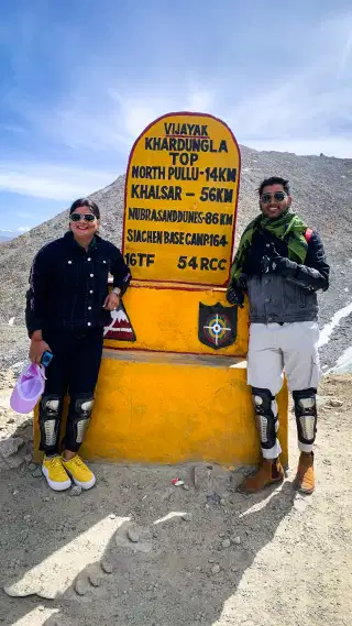 ladakh-couple-trip-7n-8d