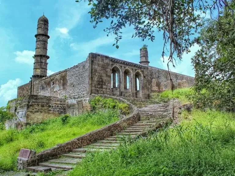 asirgarh-fort