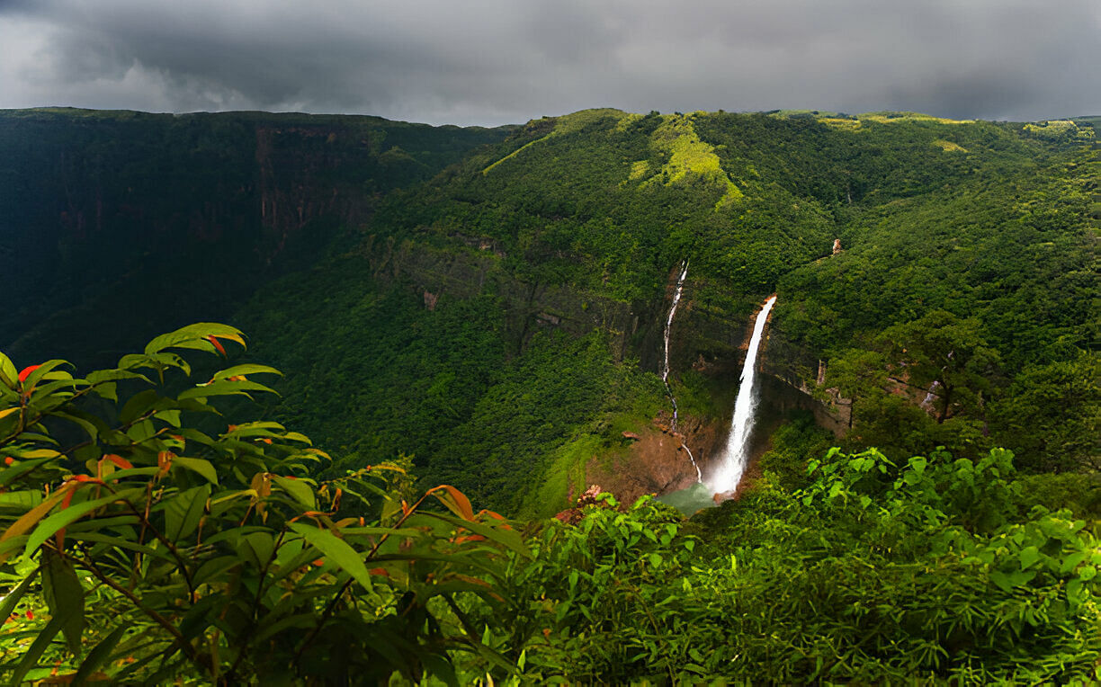 khasi-hills-in-meghalaya