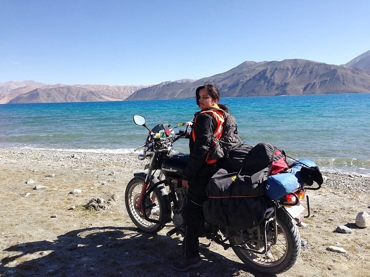 female-riders-in-leh-ladakh